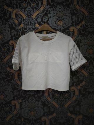 Whote crop top