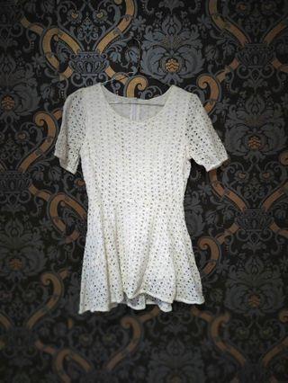 Burkat pitih peplum top