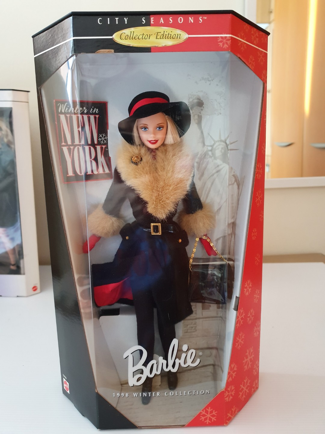 1998 Winter In New York Toys Games Bricks Figurines On Carousell