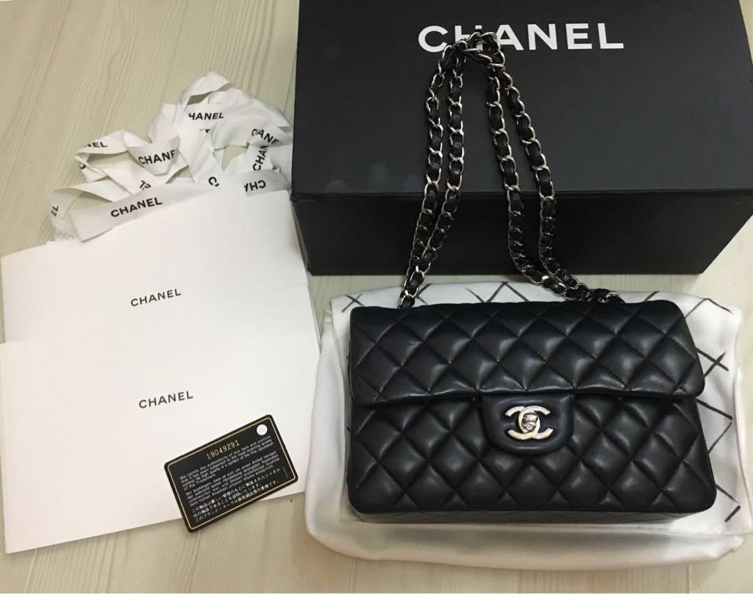 Chanel 23cm outlet classic flap