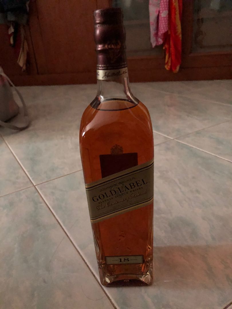 Johnnie Walker Gold, Makanan & Minuman, Minuman Tidak ...