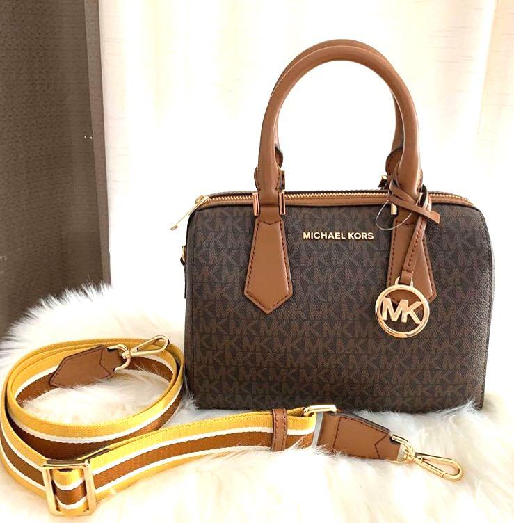Michael kors hayes best sale crossbody