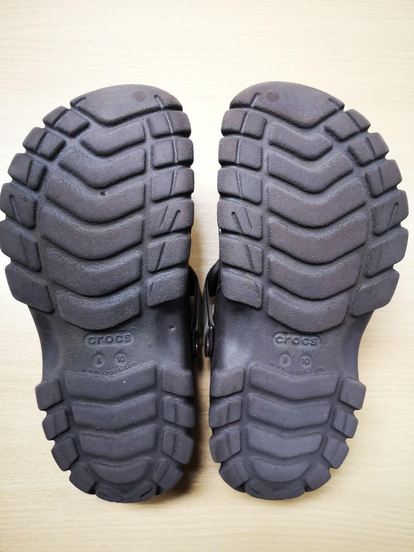 Original Crocs Made In Vietnam, Men's Fashion, Footwear, Flipflops and