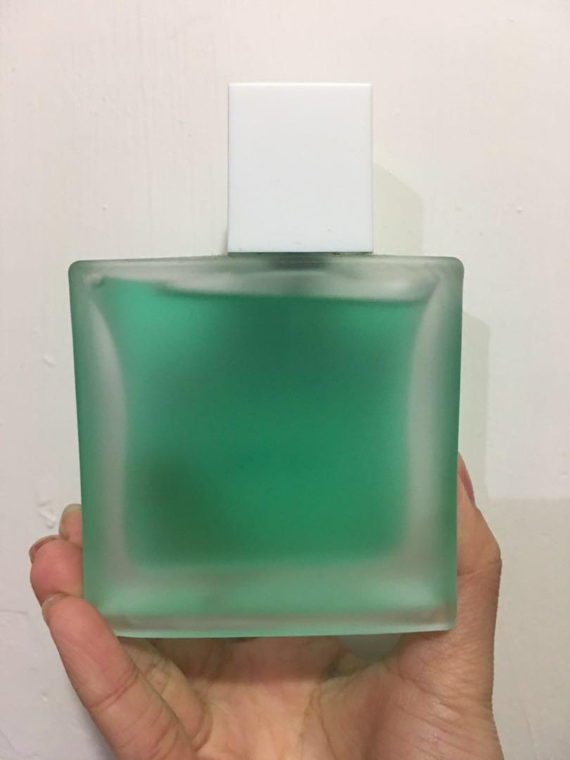 Perfume pull and bear ice sale green