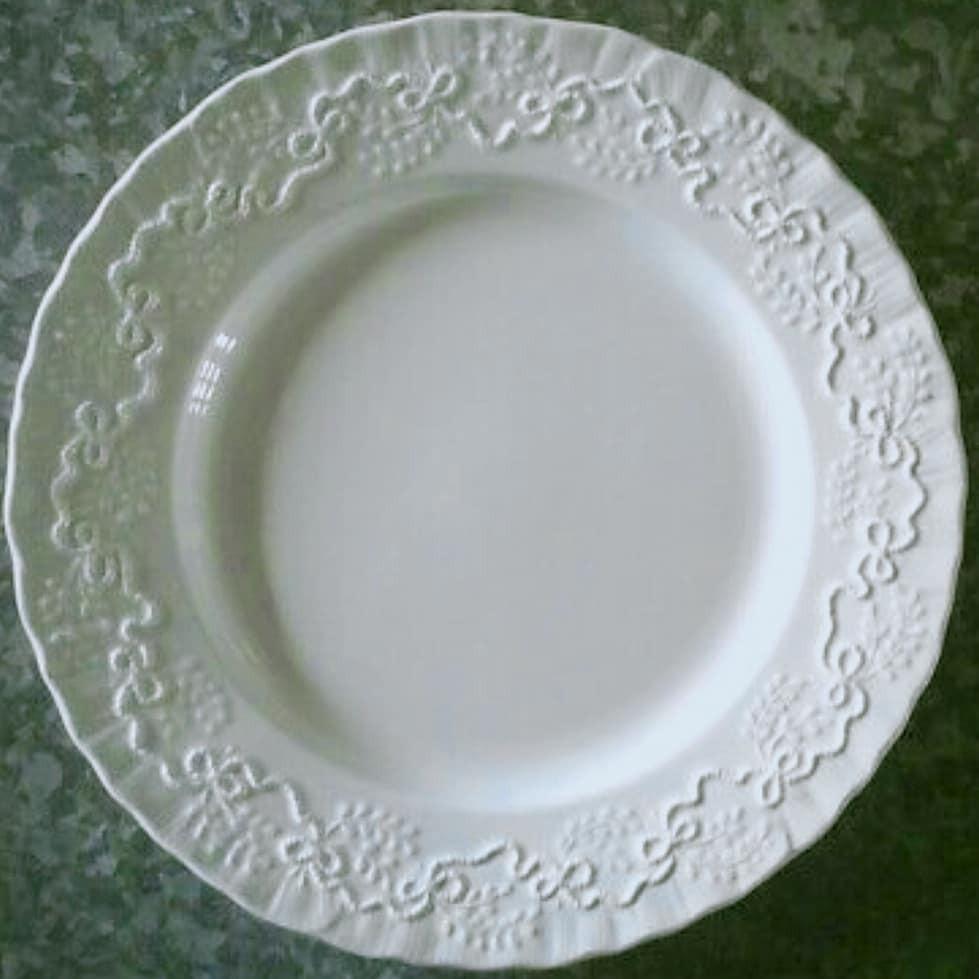 RALPH LAUREN WEDGWOOD (Category: Dinnerware & Cutlery) located in Las Pinas. Submitted by dtpolo_shop (Listing ID 267247953, Image 1). Description: ✔️680 only • RALPH LAUREN WEDGWOOD England Claire series 1992 • ✓Vintage ribbons and laces rimmed cake plate ✓27cm • #madeinengland #ralphlauren #wedgwood #designersplate #rare #vintageralphlauren #hardtofind #collectorsitem #decorplate #porcelain #ribbonsandlaces.