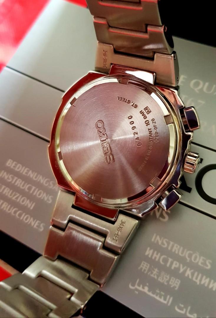 Seiko Analogue Quarts (Category: Luxury Watches) located in Paranaque City. Submitted by jag_1028 (Listing ID 267201222, Image 3). Description: Seiko Analogue Quarts Cal.8T67 1/5 Chronograph Mint condition Used 2x only Bought in Singapore With official receipt as proof..
