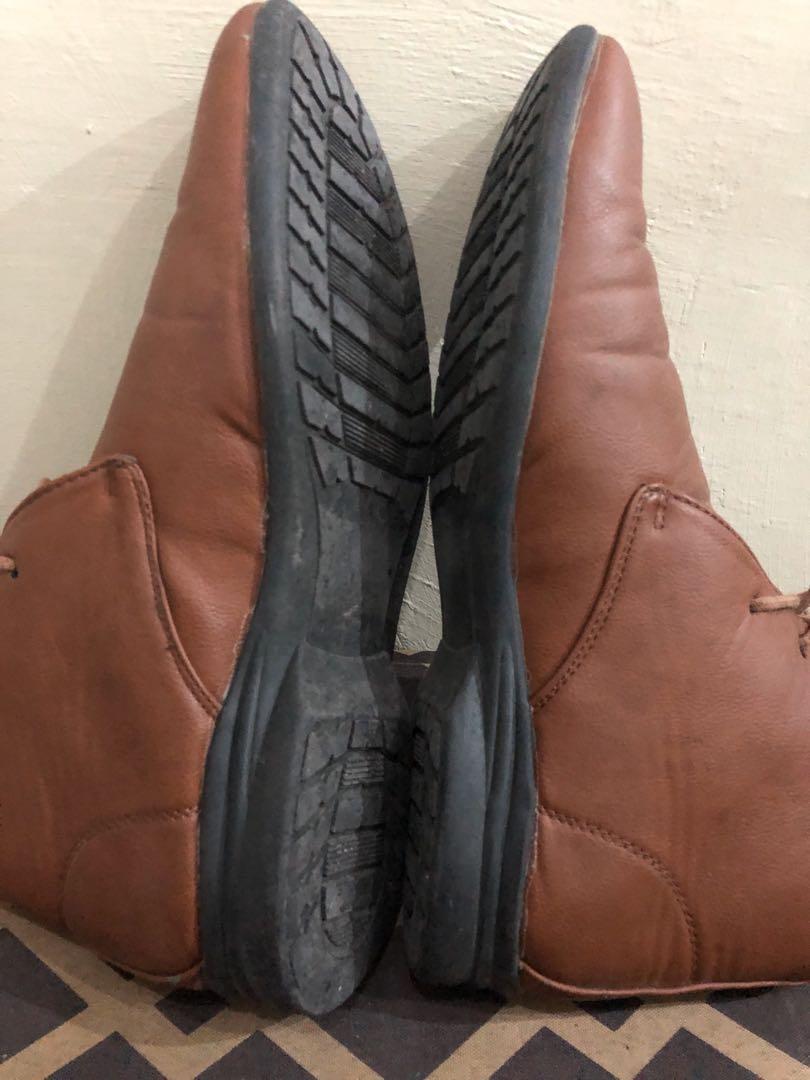 Shoes for sale! (Category: Dress Shoes) located in Mandaluyong City. Submitted by creamscapes (Listing ID 267282231, Image 3). Description: Rush for sale! Salvatore Mann for just 799! Reason for selling: Decluttering .