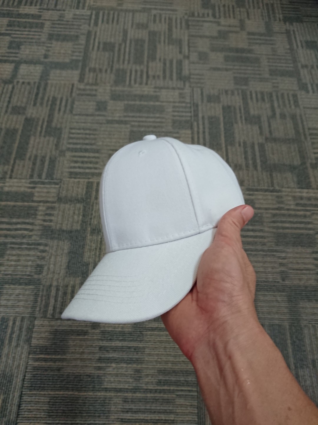 Cheap discount white caps