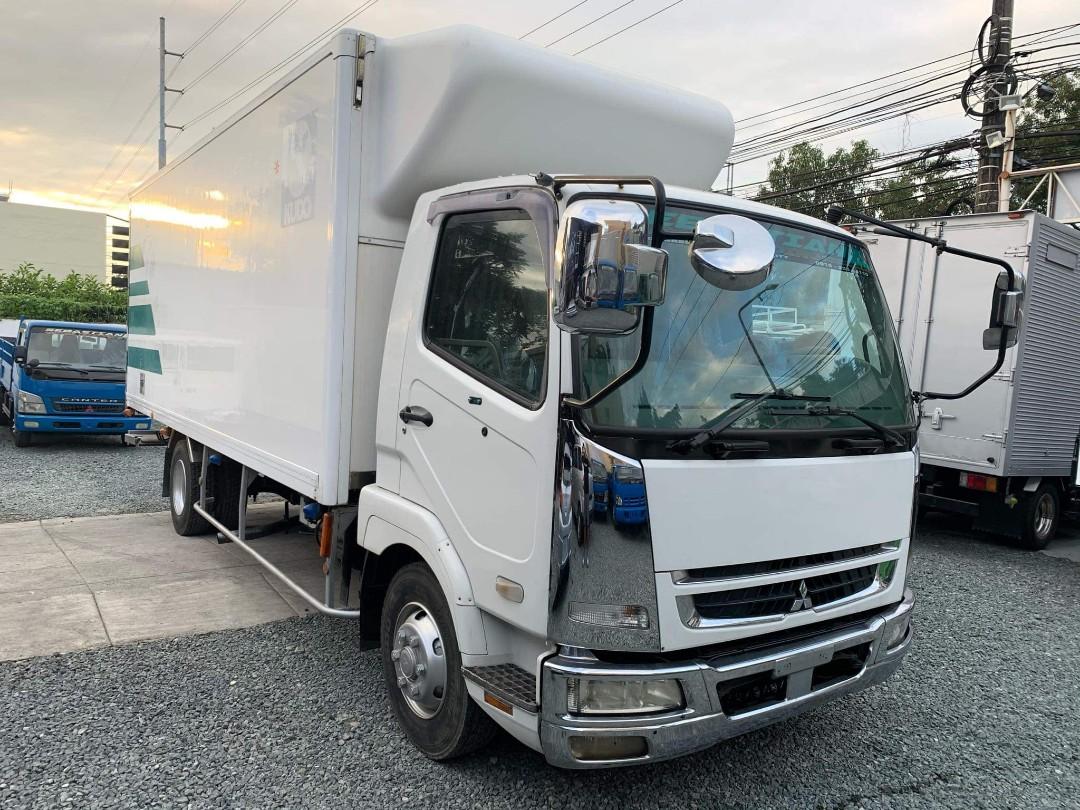 21ft Fuso Fighter Freezer Van with Lifter JAPAN SURPLUS, Special