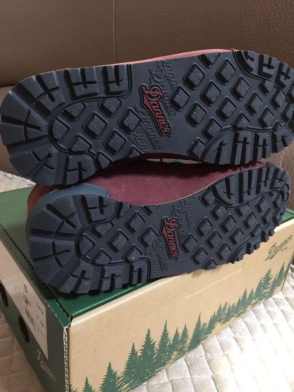 Danner （分類：靴）位於 Hong Kong。 由 sharonpig 提交（商品編號 267371269，圖片 3）。簡介： Danner women’s jag hiking boots 全新 $1000。