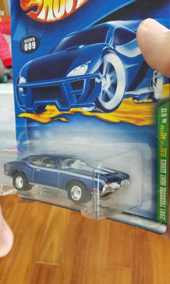 Hot wheels 2001 treasure hunt series top