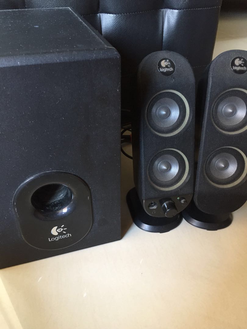 Logitech X230 Speaker System With Subwoofer for pc, Audio, Soundbars ...