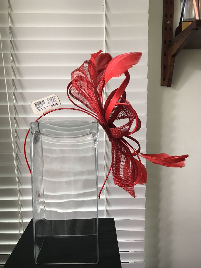 Lovisa Feather Mesh Fascinator Headband, Women's Fashion, Watches & Accessories, Hair