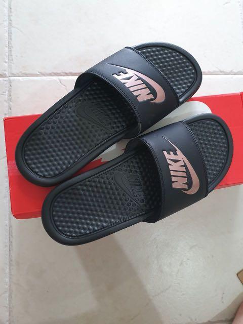 Nike benassi slides women's top black and rose gold