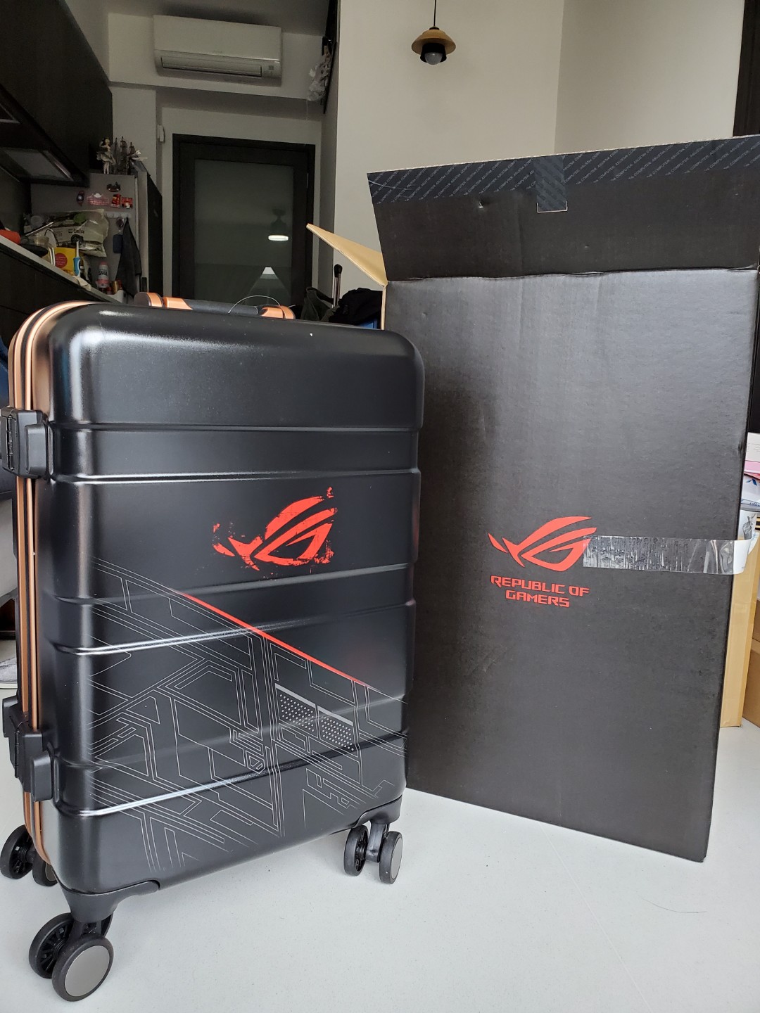 Asus rog phone with luggage clearance