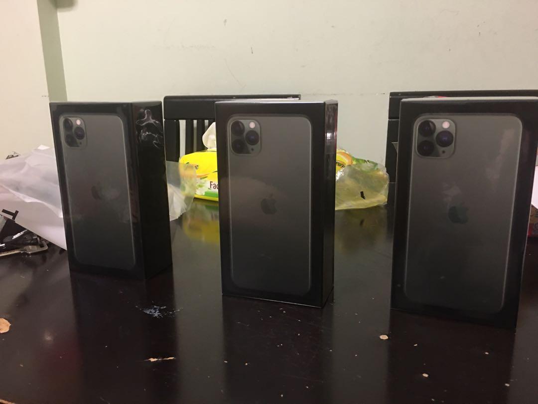 Selling Unbox Set Iphone 11 Pro Max 512gb Midnight Green Mobile Phones Tablets Iphone Iphone 11 Series On Carousell