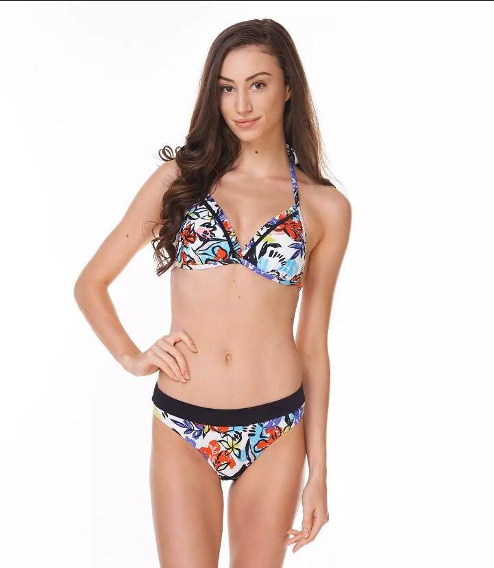 Triumph swimwear 2019 top