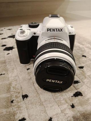 Pentax K-r 12.4 MP DSLR Camera with free lens and filter