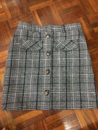 Gingham Buttoned Skirt