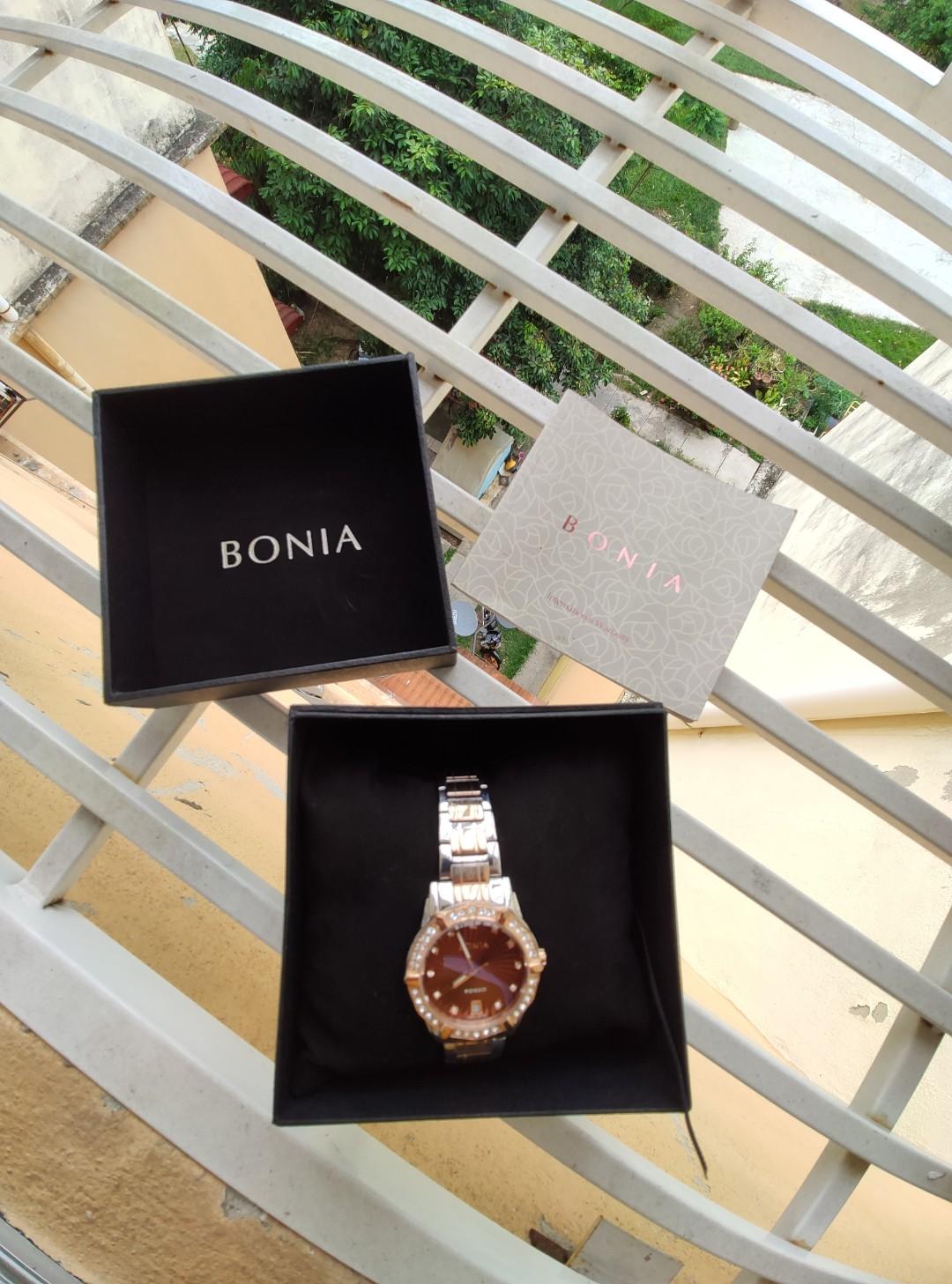 Bonia rosso hotsell watch price