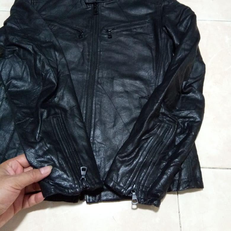 Jaket kulit top uniqlo