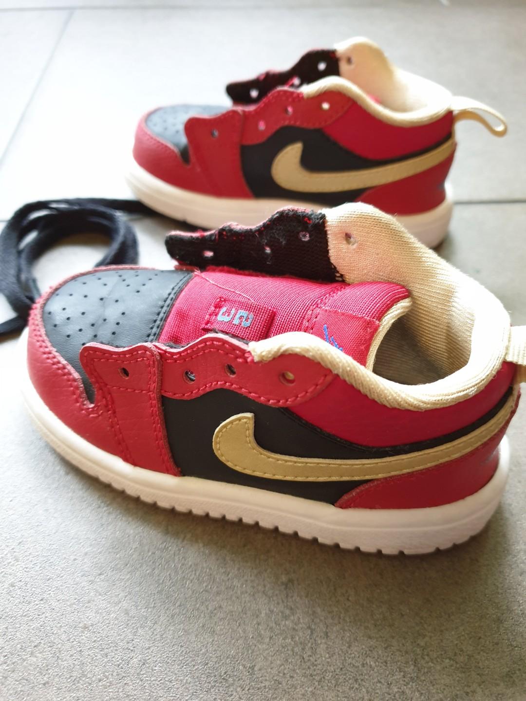 nike baby shoes size 5