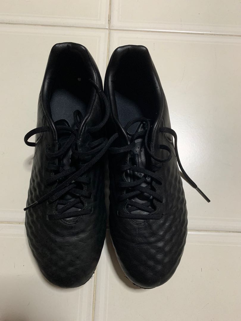 Magista 2025 opus blackout