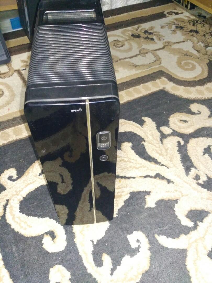 Old pc casing with parts, Computers & Tech, Parts & Accessories ...