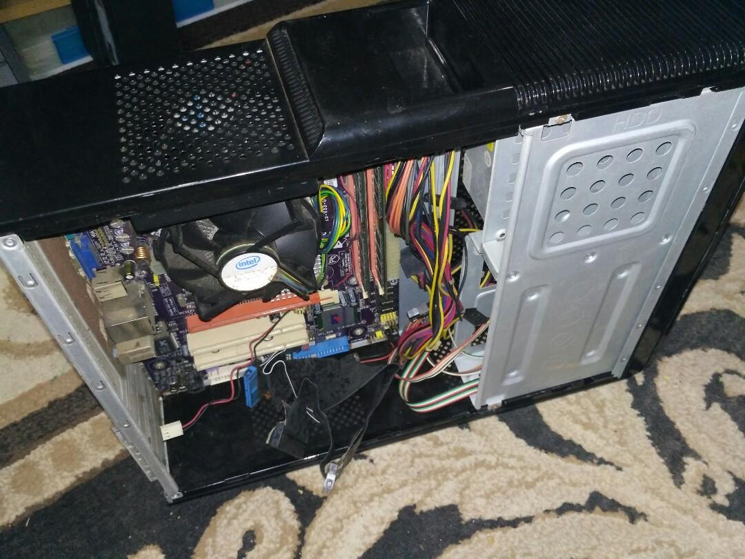 Old pc casing with parts, Computers & Tech, Parts & Accessories ...