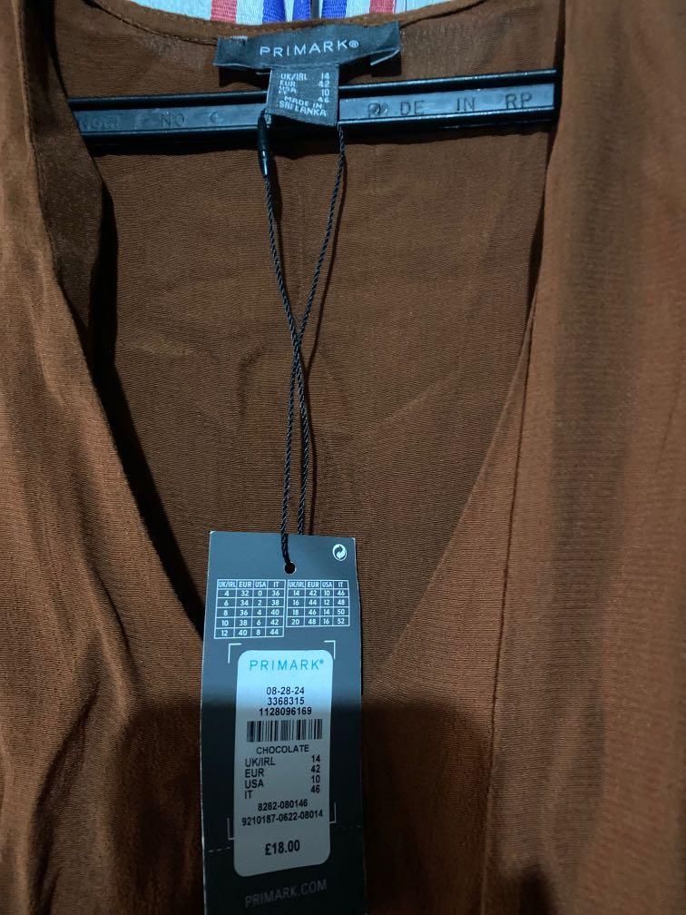 Primark Long sleeve brown maxi dress (Category: Dresses) located in Pasay City. Submitted by luxebox (Listing ID 267516530, Image 3). Description: Bought in London, but it’s really too small for me. 1 button gave up when I was trying, but easily repairable I saved it! Lol! .