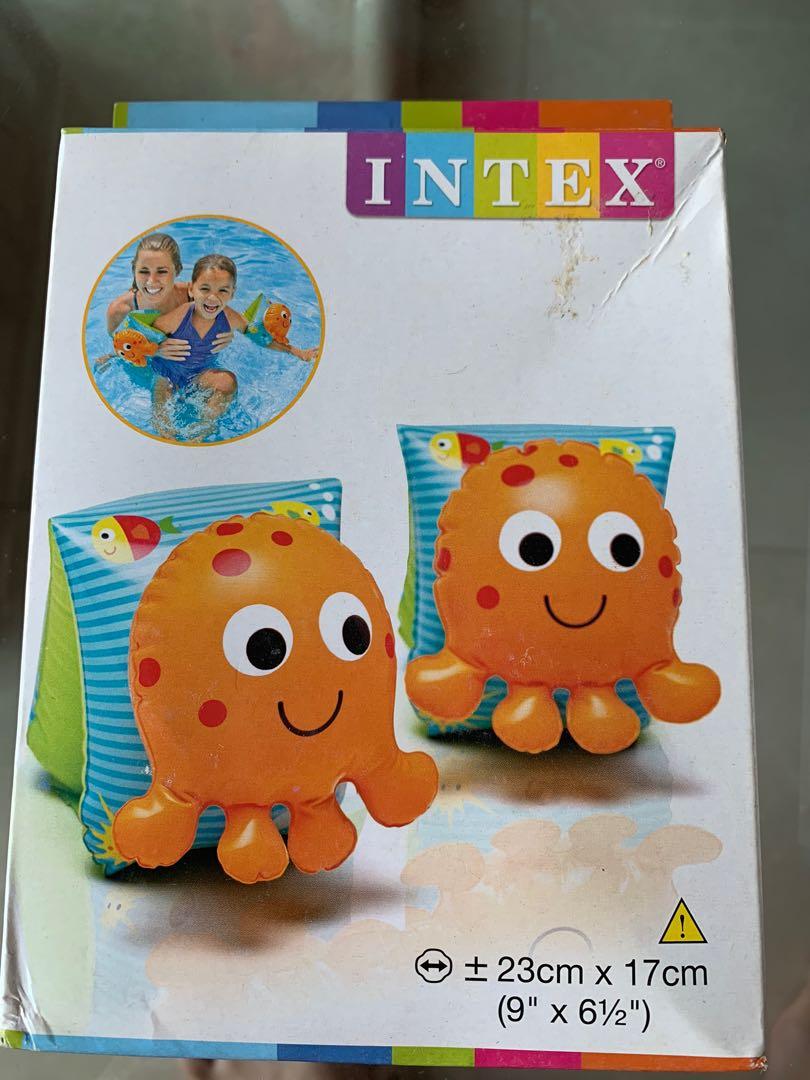 Swimming Float (Category: Bathtub & Bath Accessories) located in Singapore. Submitted by shopping_queenbee (Listing ID 267546240, Image 2). Description: $10 for 1 float. Take two for $16.