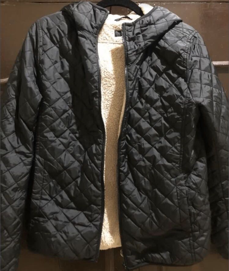 Uniqlo fleece quilted jacket, Women's Fashion, Coats, Jackets and