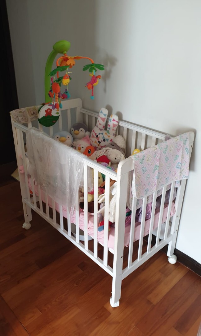 White wooden Baby cot with wheels, Babies & Kids, Baby Nursery & Kids