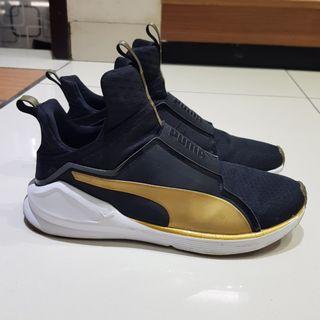 Sport shoes PUMA