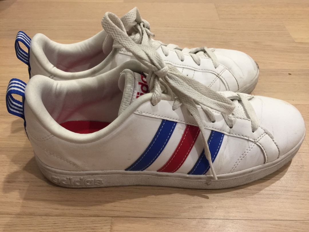 Subdividir Compositor herida Adidas Neo Blue & Red Stripes Sneakers, Women's Fashion, Footwear, Sneakers  on Carousell