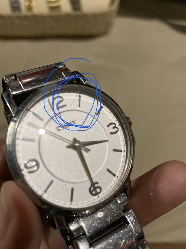 DKNY Men’s Quartz Watch - Preloved (Category: Men's Watches) located in Quezon City. Submitted by roymachine (Listing ID 267774225, Image 3). Description: Original DKNY, bought in California - Scratch at 1 o’clock position (3rd photo).
