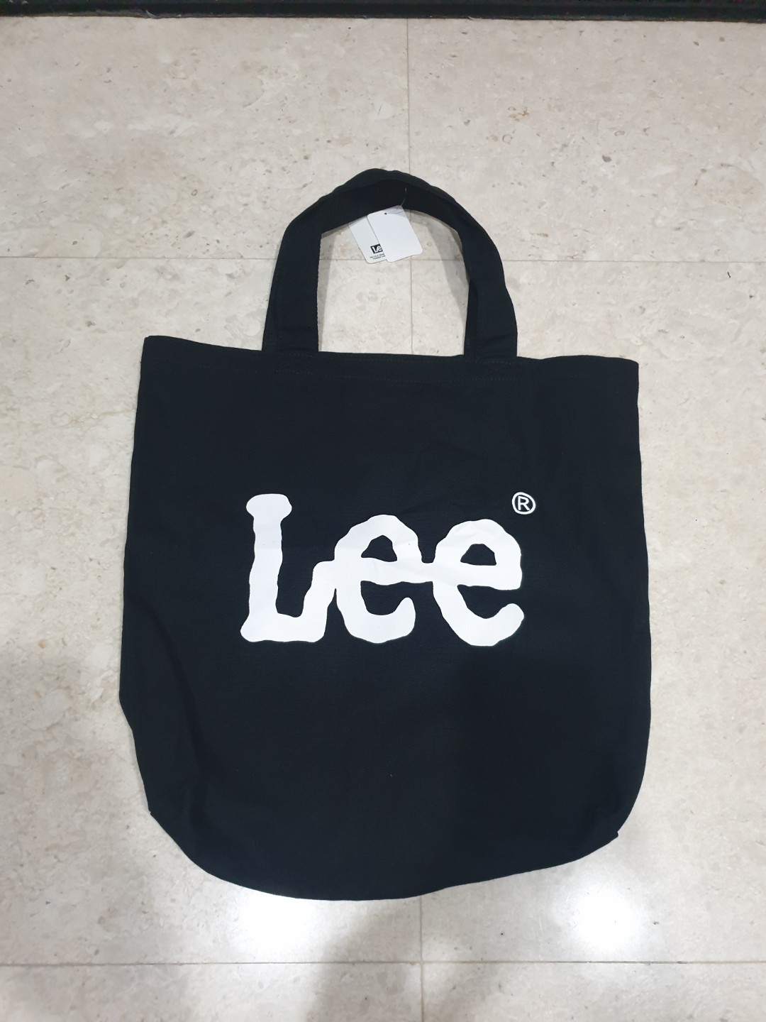 Lee tote discount