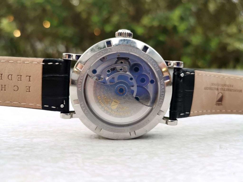 Peacock 5212 tourbillon top