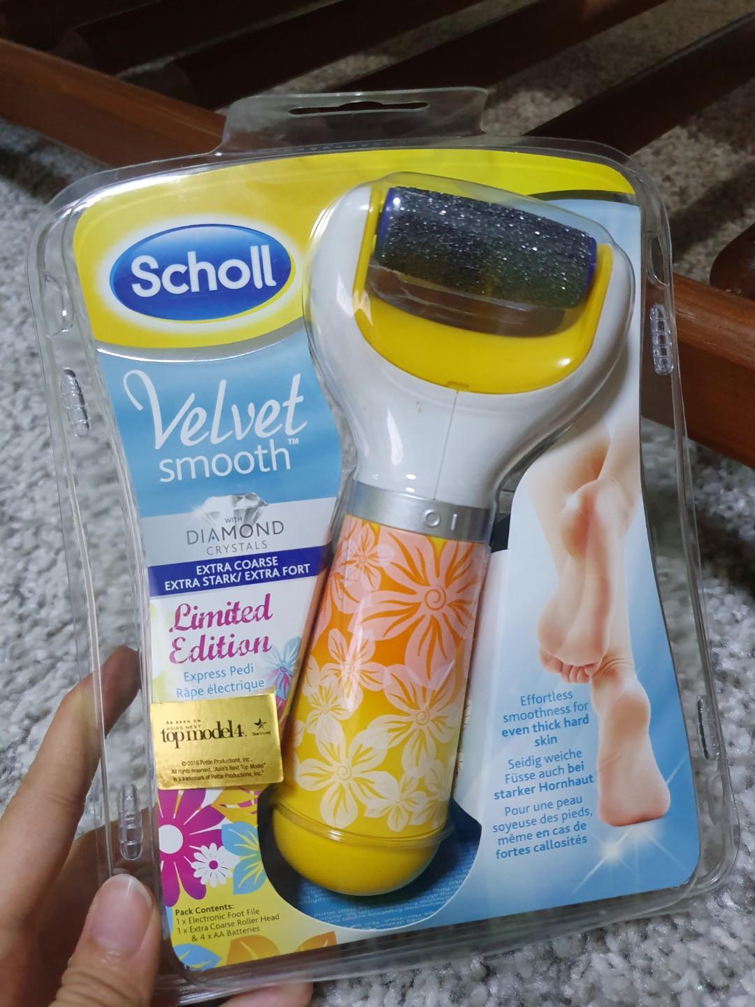 Geologie Harnas hengel NEW] Scholl Velvet Smooth with Diamond crystals Express Pedi Limited ed,  Beauty & Personal Care, Hands & Nails on Carousell