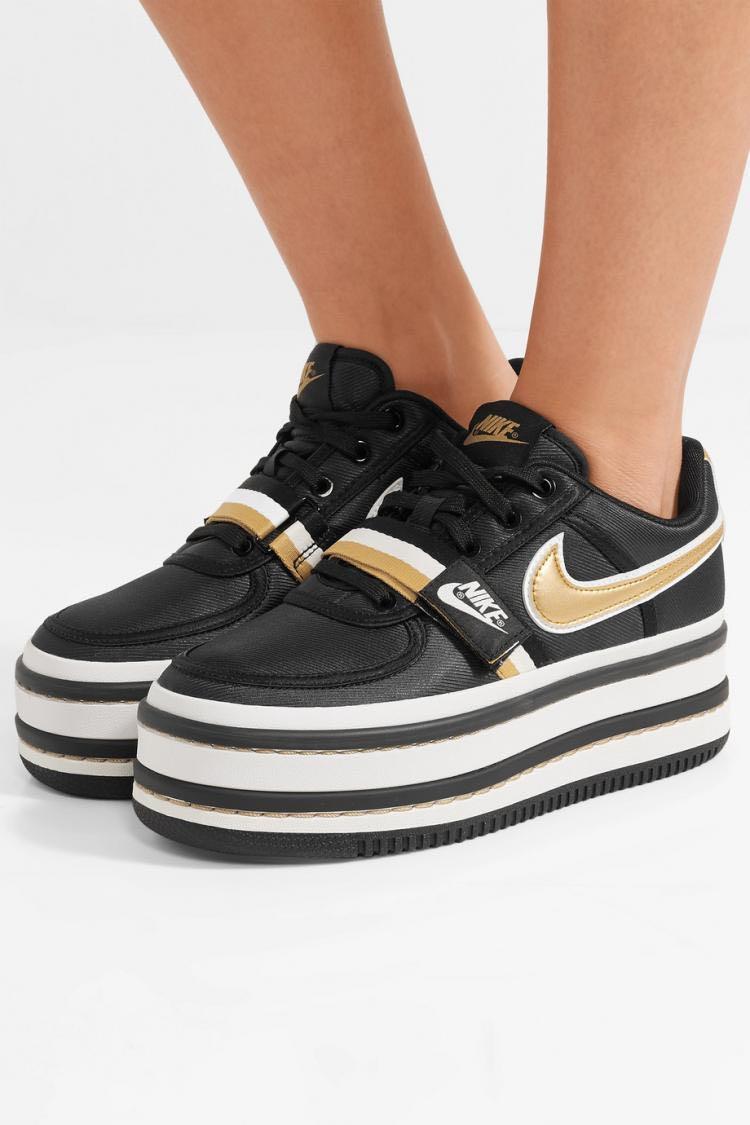 Nike Vandal 2K Black and Metallic Gold PRICE REDUCED Women s