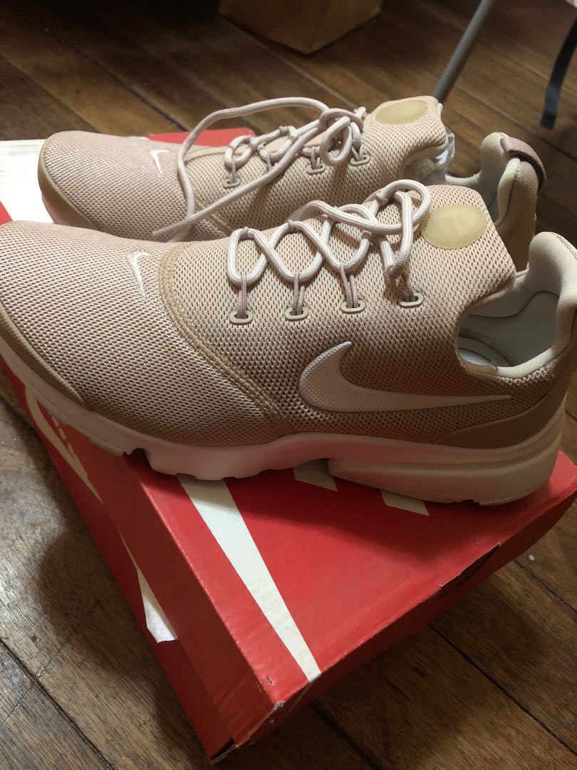 nike womens presto