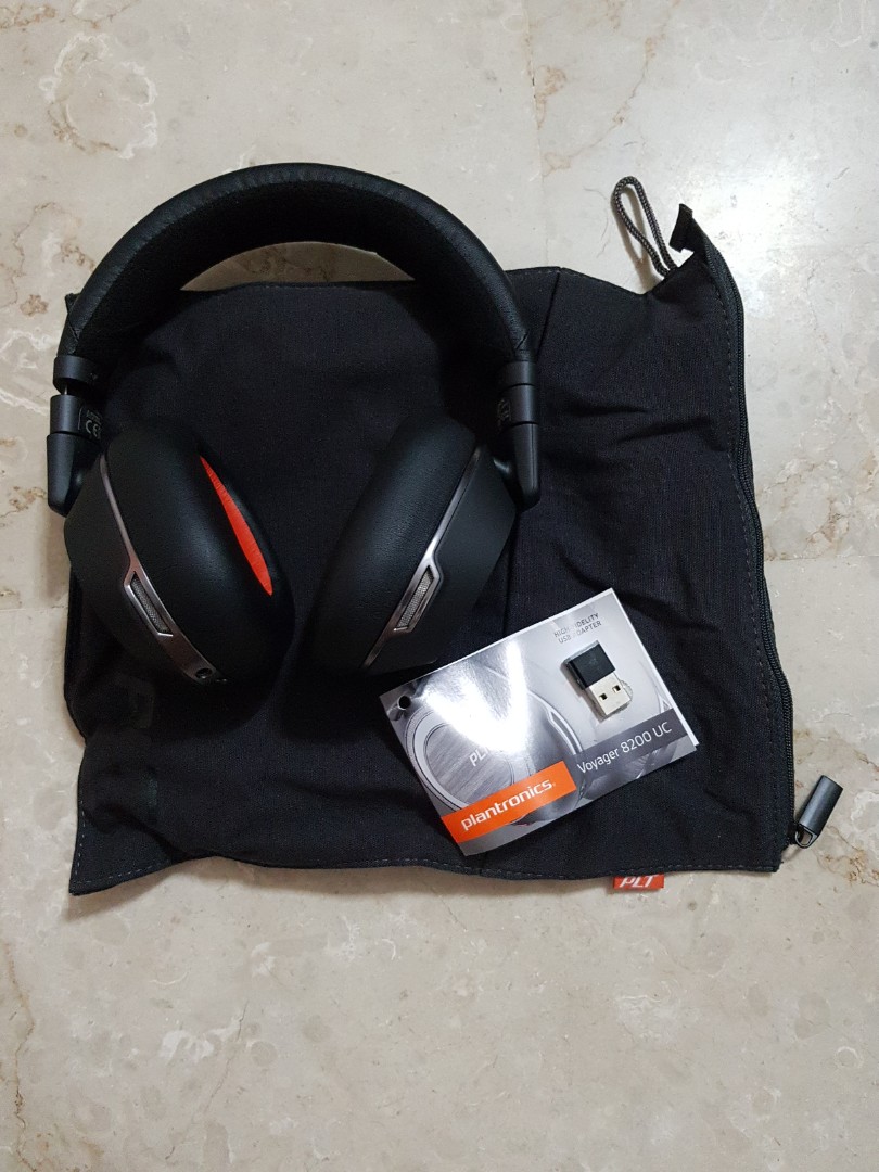 plantronics voyager 8200 uc noise cancelling not working