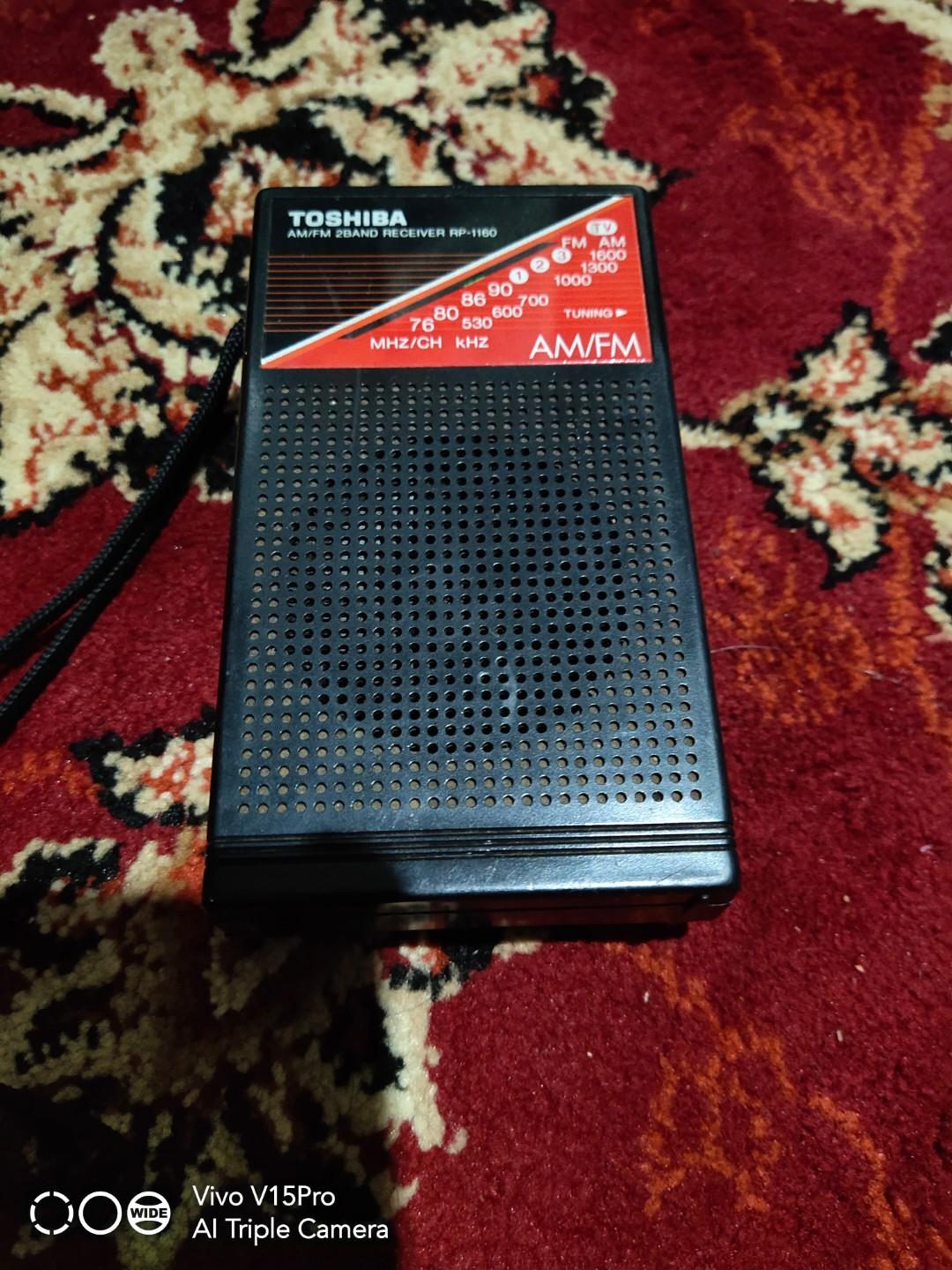 Toshiba pocket radio, Audio, Portable Music Players on Carousell