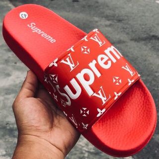 Supreme x louis sale vuitton flip flops