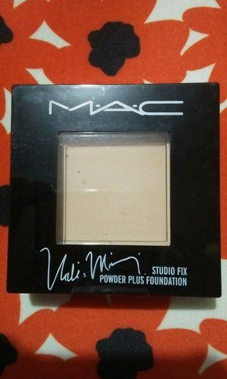 Mac face powder