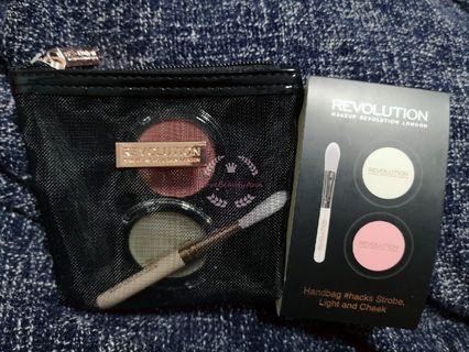 Mini Makeup pouch -With strobe and cheek