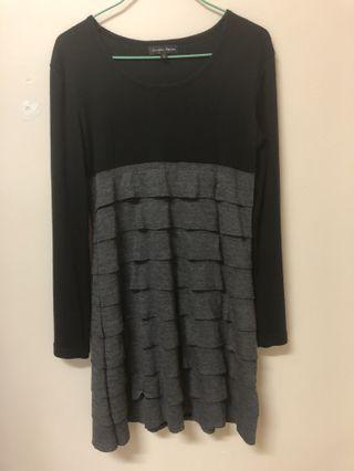 Black and grey long sleeve dress