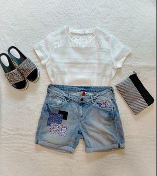 PRELOVED IMPORT CEWEK MURAH BAGUS ONE SET TOP DAN HOT PANTS H&M