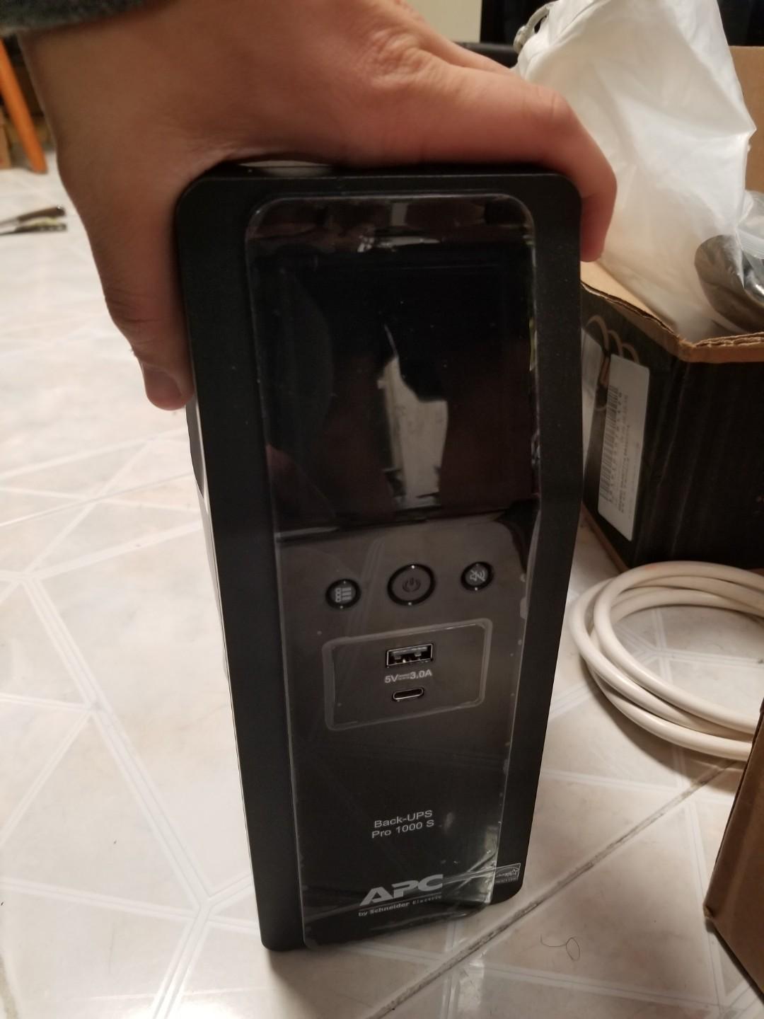 APC Back-UPS Pro 1000 S BR1000MS, 電腦＆科技, 電腦周邊及配件, Wifi及上網相關產品 - Carousell