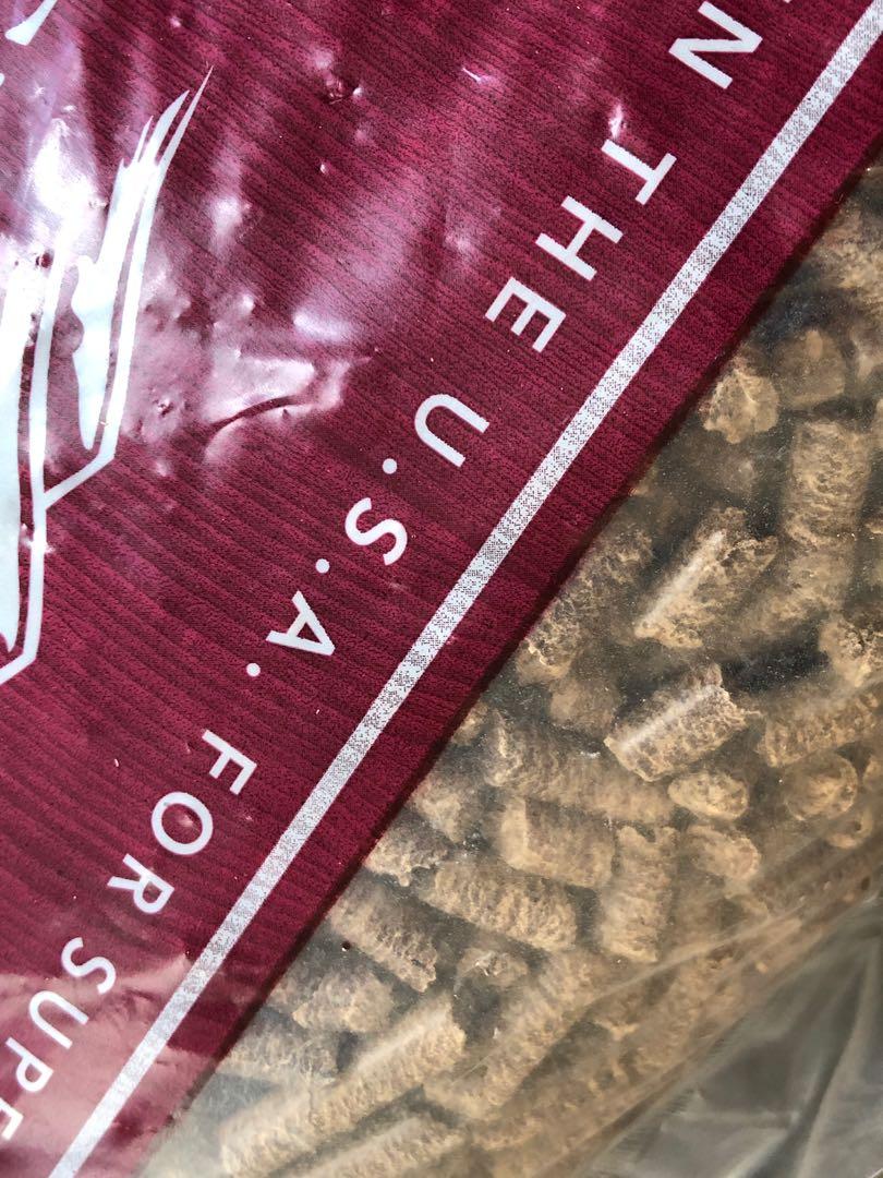 Bnew Traeger 9kgs Smoker Pellet Chips Pellets Maple Oak Mesquite